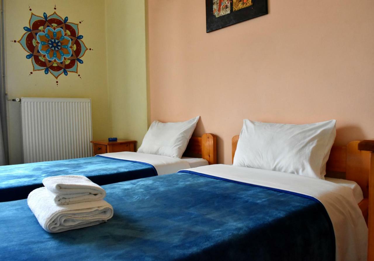 Leto Hotel Megalopoli Esterno foto