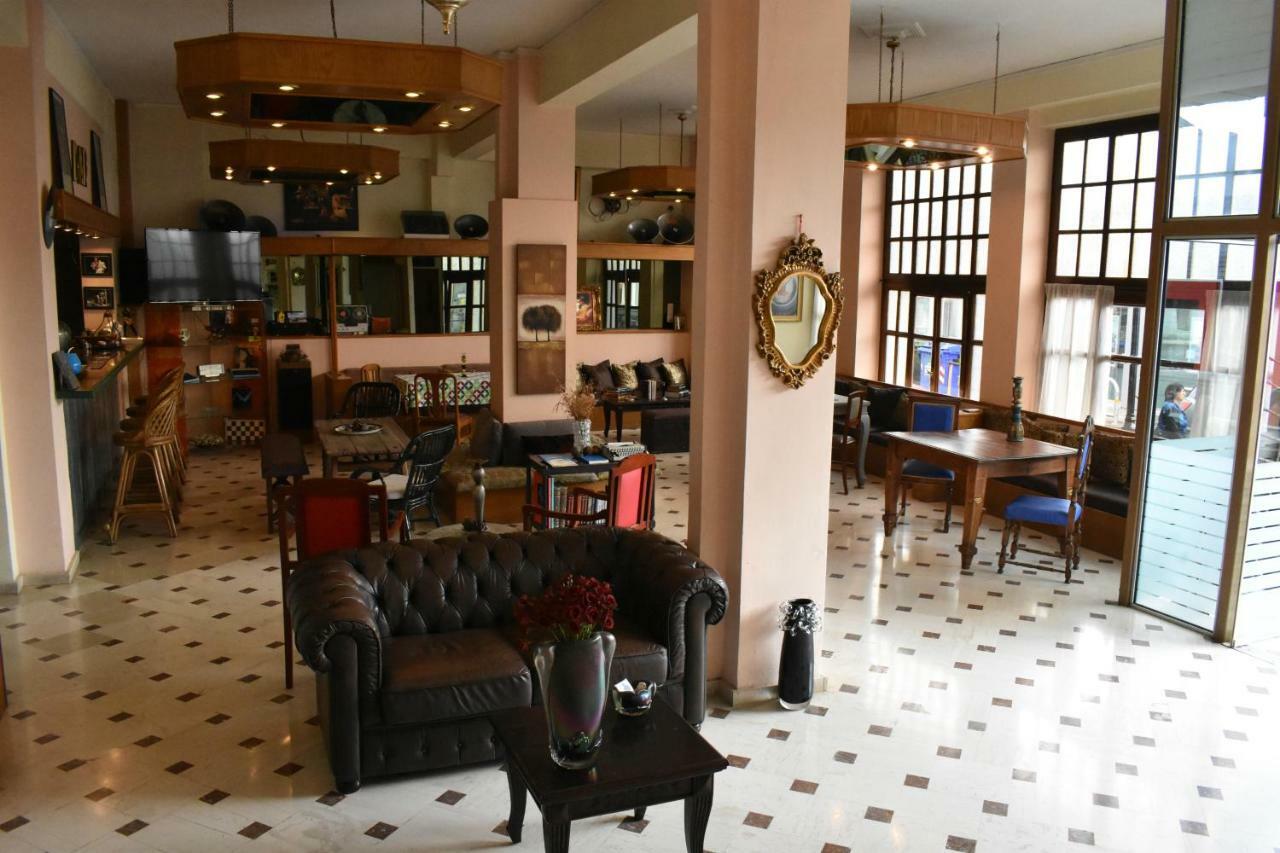 Leto Hotel Megalopoli Esterno foto