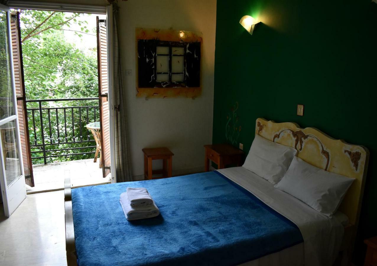 Leto Hotel Megalopoli Esterno foto